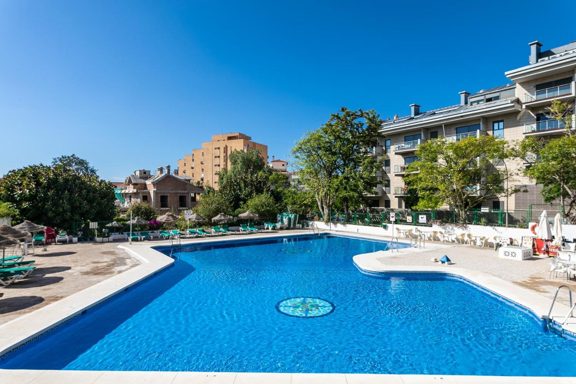 Weforyou Benalmadena Center Экстерьер фото